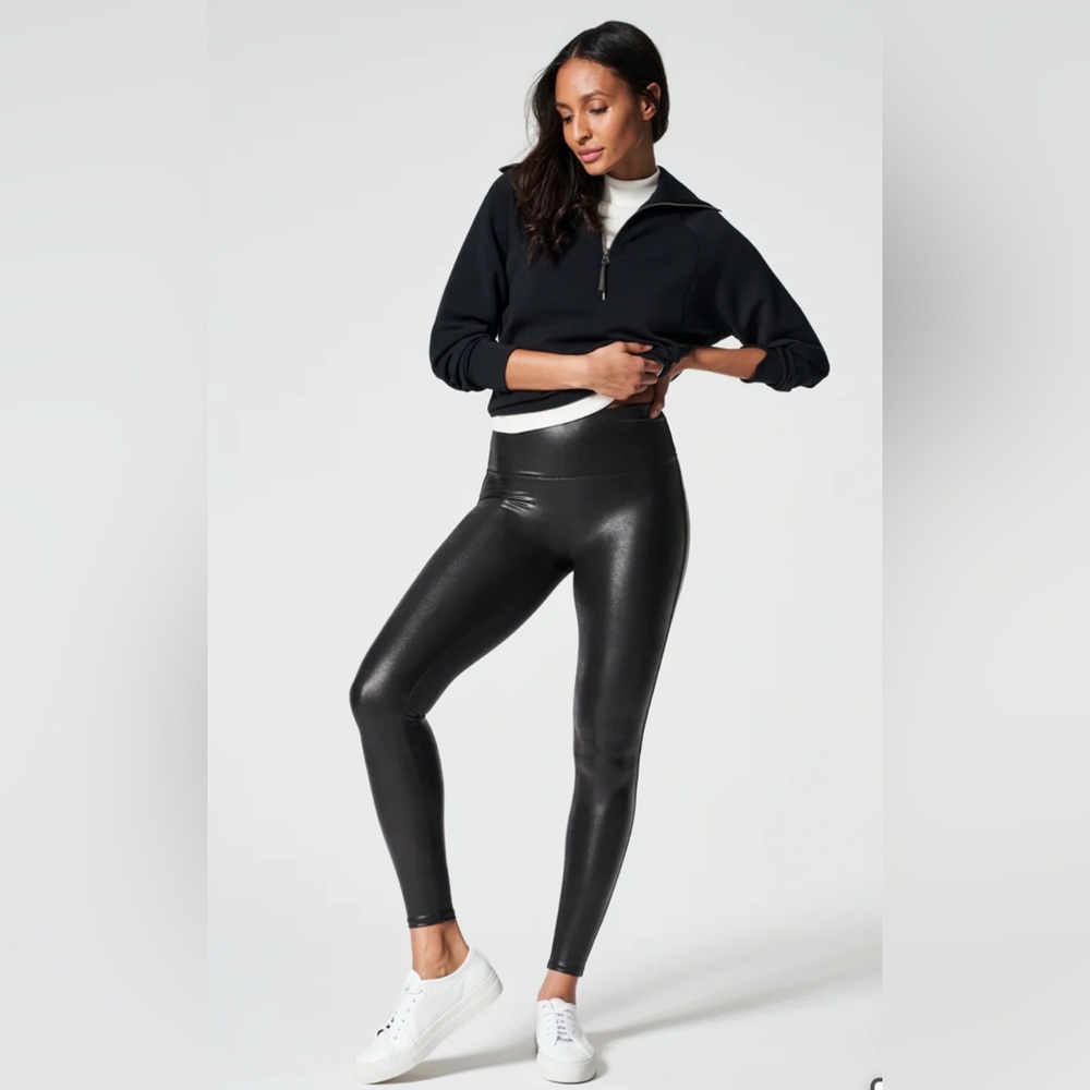 SPANX Black Faux Leather Leggings Women’s Size Medium